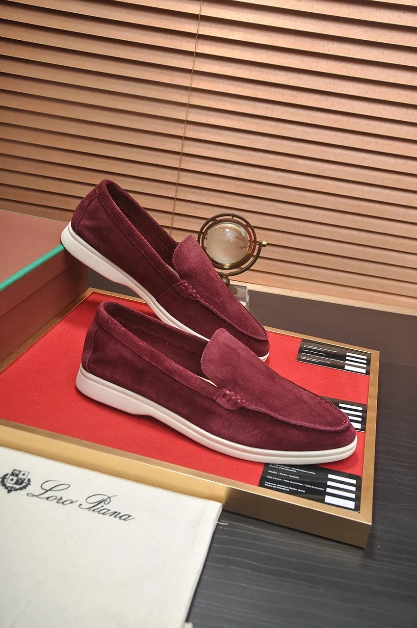 Men's shoes 💰400💶[𝐥𝐨𝐫𝐨 𝐏𝐢𝐚𝐧𝐚] [Couple model] High-end quality, affordable price, LP classic loafers, Italian treasure brand, the only brand that can match Hermès! Only after wearing it do we know that we can’t live up to our feet. Women’s code: 35-40 (customized sizes 34, 41, 42 are non-returnable) Men’s code: 38-44 (customized 45, 46, 47, 48 are non-refundable) Fabric: Customized imported cashmere Lining: Customized imported fetal cowhide Foot: Imported benzene-dyed calfskin Outsole: Exclusive original glass rubber outsole